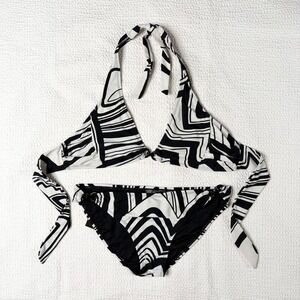 y2k Old Navy black and white geometric bikini set